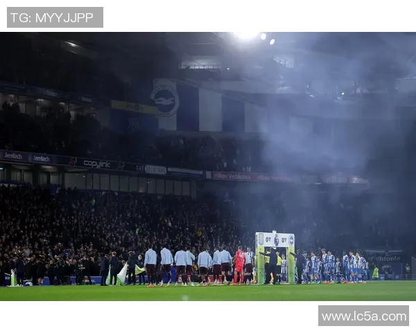 纽卡斯尔主场迎战热刺8月11日英超焦点战提前揭幕 纽卡斯尔主场迎战热刺8月11日英超焦点战提前揭幕